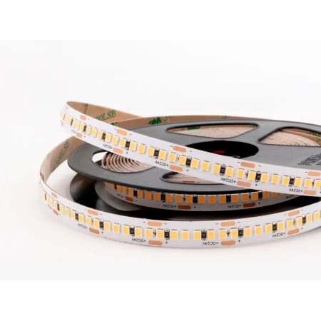 Светодиодная лента LEDS POWER 2835 240/м (18Вт/м) 24В теплая 006604