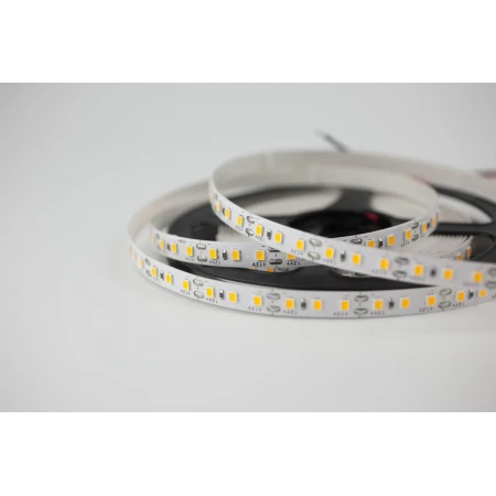 Светодиодная лента LEDS POWER 2835 120/м (10Вт/м) 12В теплая 008660 Светодиодная лента LEDS POWER 2835 120/м (10Вт/м) 12В теплая 008660